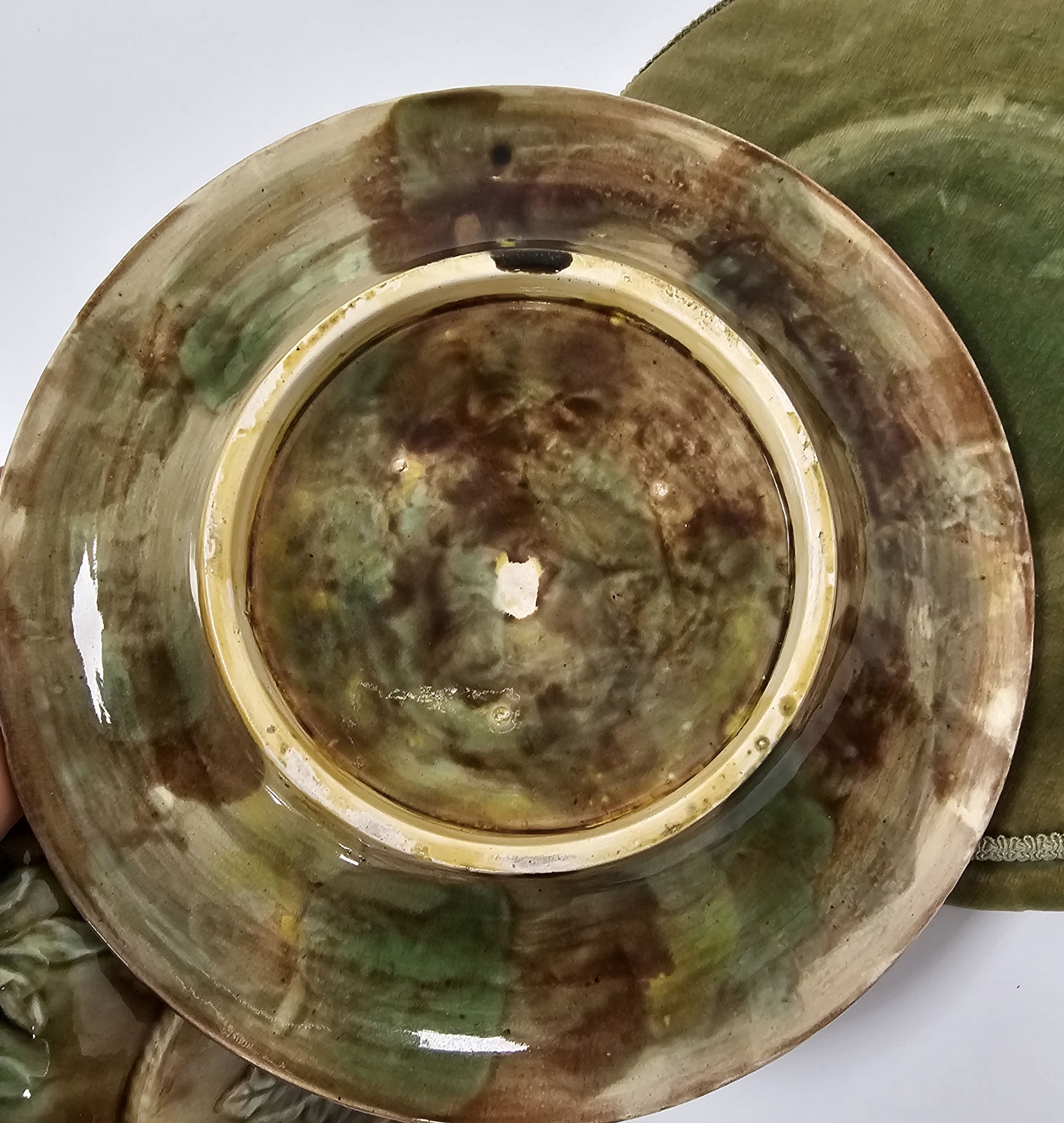 Late 19th century English majolica cheese dish and cover, circa 1880, possibly Thomas Forester, of - Image 2 of 2