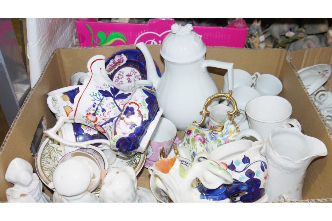 Assorted ceramics and glass to include various white china cups and mugs with gilt inscriptions 'A - Image 1 of 4