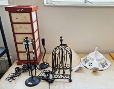 Contemporary Italian-style pottery white-glazed fluted pendant light, moulded with purple fruiting