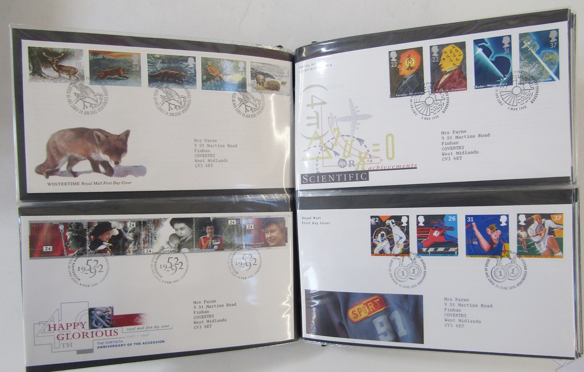 GB stamps: Large box of QEII Royal Mail and Benham purposed first day and other covers in 4 - Image 4 of 5