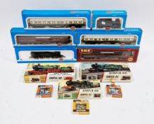 Collection of boxed Airfix 00 gauge model railway items including Airfix 54152-7 0-4-2 1400 class