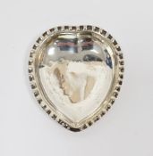 Victorian silver pin dish of heart form with ribbed border, Birmingham 1876, maker's marks rubbed,
