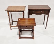 18th/19th century oak side table with single drawer, shaped apron and raised on four square tapering
