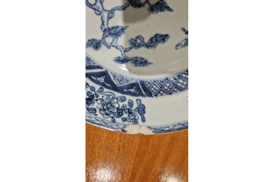 Pair Chinese Imari-style porcelain plates, each with deer to centre, blue and red panelled floral - Image 11 of 13