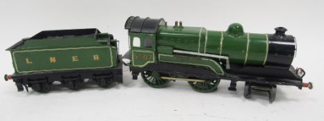 Tinplate ‘0’ gauge 4-4-0 electric loco ‘Gerard Powys Dewhurst’ 5507 with LNER tender