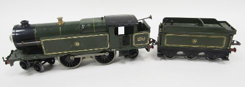 Hornby 4-4-2 electric loco, no.2221 GWR green livery and tender