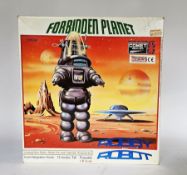 Comet Miniatures CM008 Forbidden Planet Robby the Robot limited run plastic model kit 1:8 scale