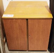 Mid century retro teak 'Dynatron Radio ltd' cabinet, model no. RSU1, 52cm wide x 59cm high