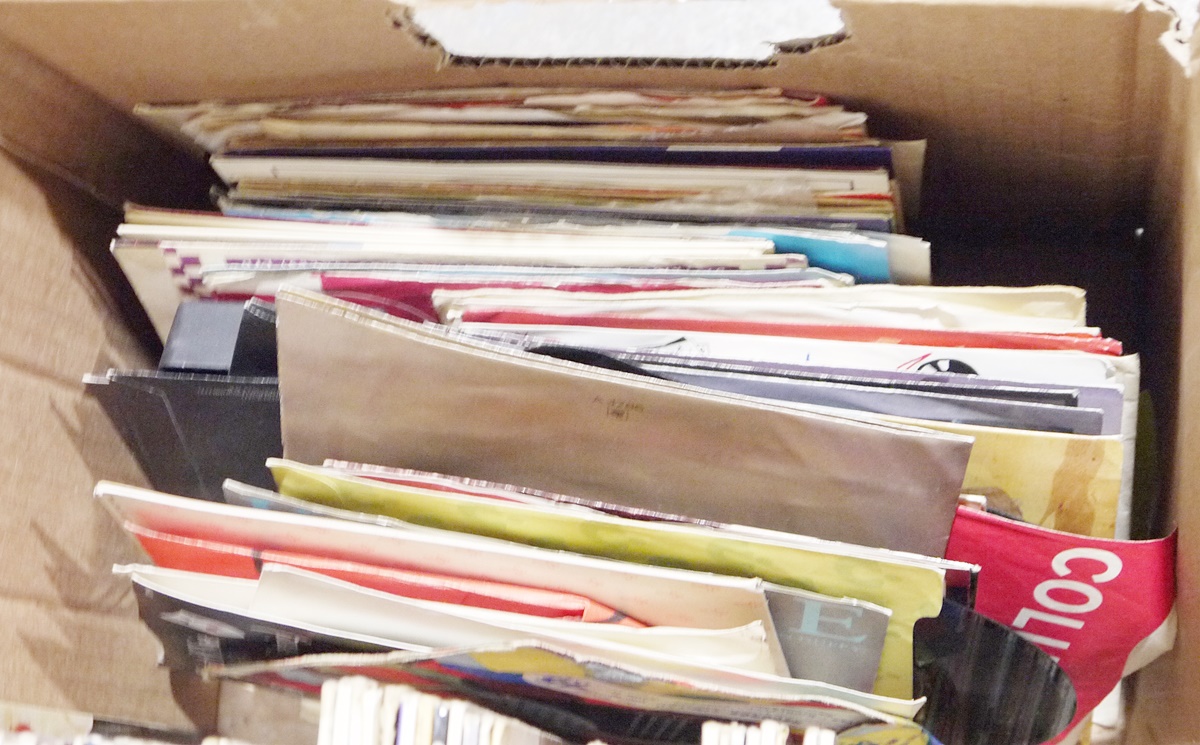 Vinyl records - collection of singles and albums, mainly from 1970's and 1980's including Elvis, - Image 2 of 2