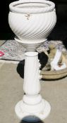 Ceramic jardiniere in white with small roses in relief to the bowl and to the support, 79cm high