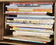Quantity of modern children's illustrated books to include the illustrators Errol Le Cain, Lisbeth