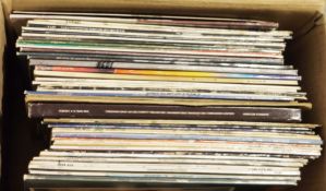 Vinyl records - mixed lot of albums and singles including easy listening, classical plus a few