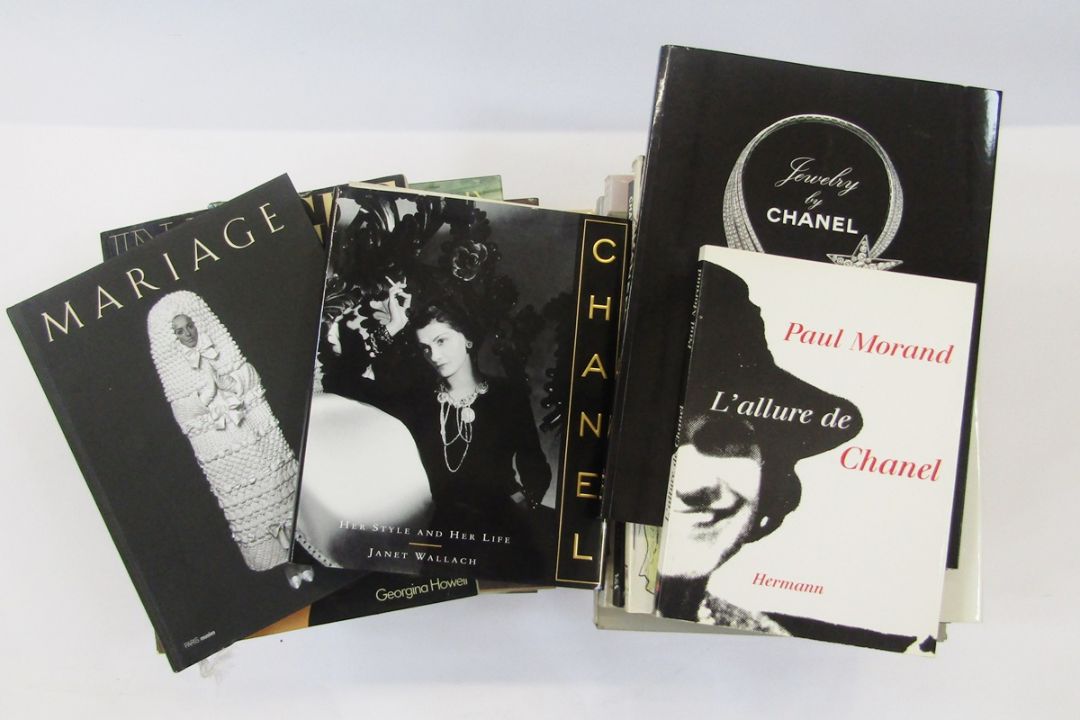 Quantity of books on fashion to include:- Wallach, Janet 'Chanel - Her Style and Life' Mitchell - Image 2 of 2