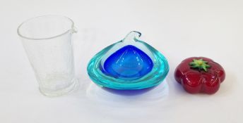 Murano-style Sommerso glass bowl in the form of a pear, in the manner of Alfredo Barbini, green