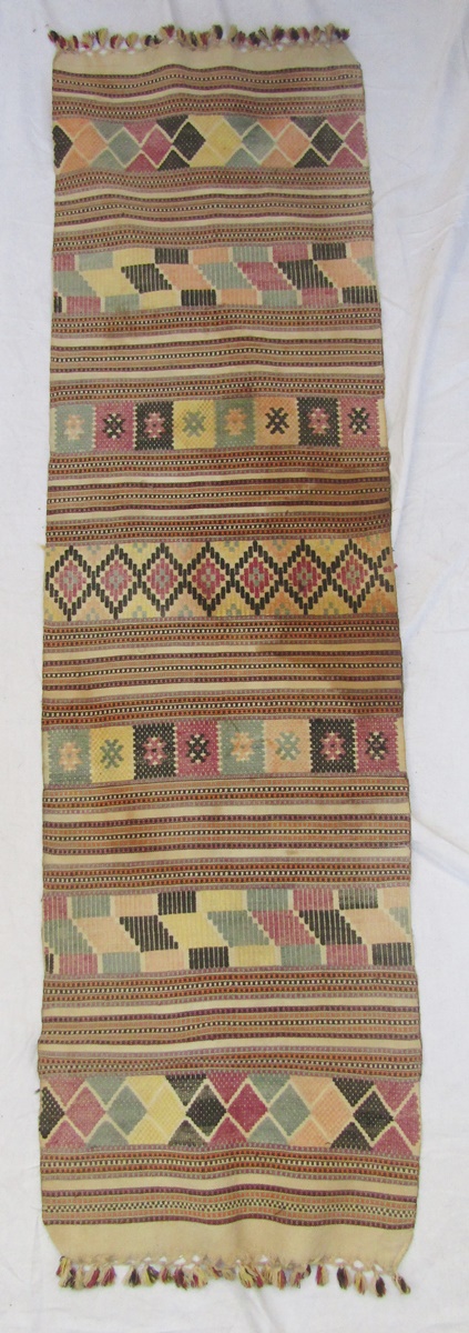 Various Moroccan/Afghan hand-loom embroidered pieces of fabric, to include mats, remnants, table - Image 6 of 12