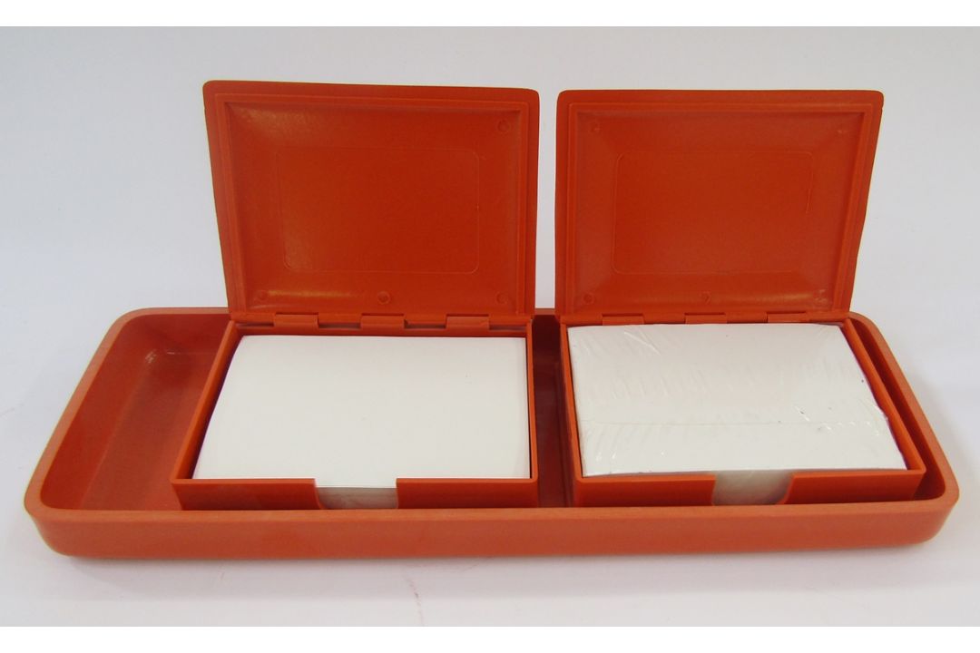 Walter Zeischegg for Helit orange desk accessories set, comprising two orange stacking pin trays, - Image 4 of 6
