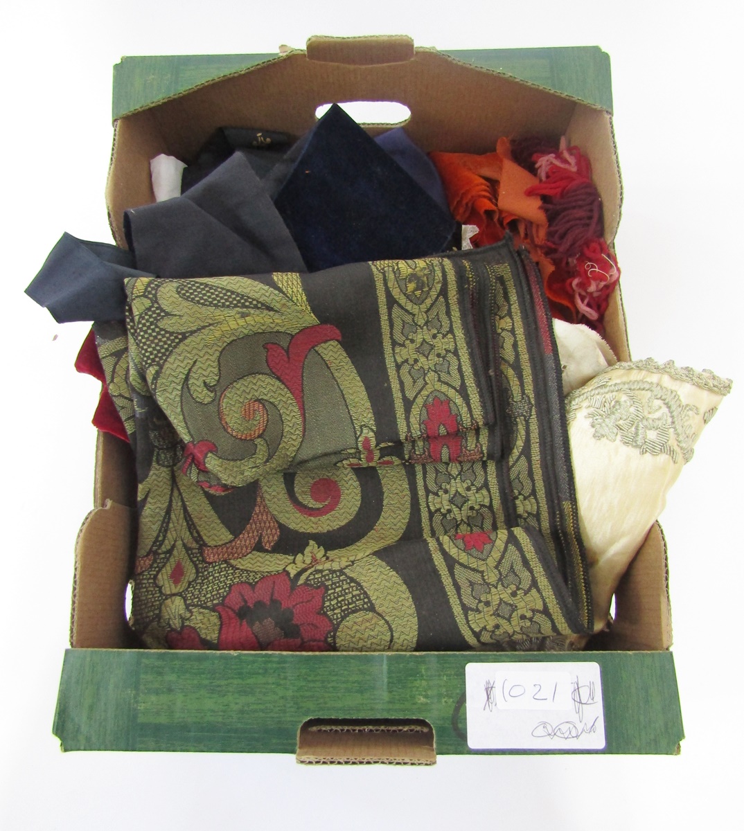 Assorted items to include three tortoiseshell combs, bone crochet and button hooks, a pair of