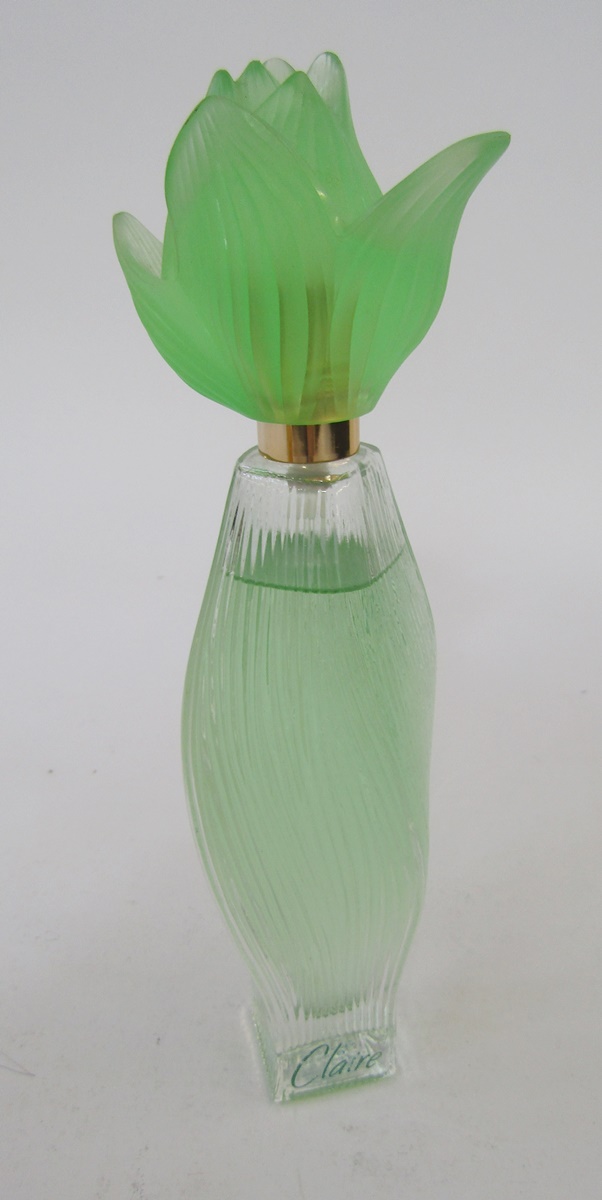 Various perfume bottles to include Guerlain 'Shalimar', 'Jardin de Bagatelles' Lalique 'Clare - Image 6 of 10