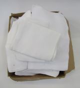 Quantity of vintage cotton handtowels, table napkins, table linen etc (1 box)