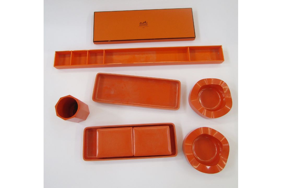 Walter Zeischegg for Helit orange desk accessories set, comprising two orange stacking pin trays, - Image 1 of 6