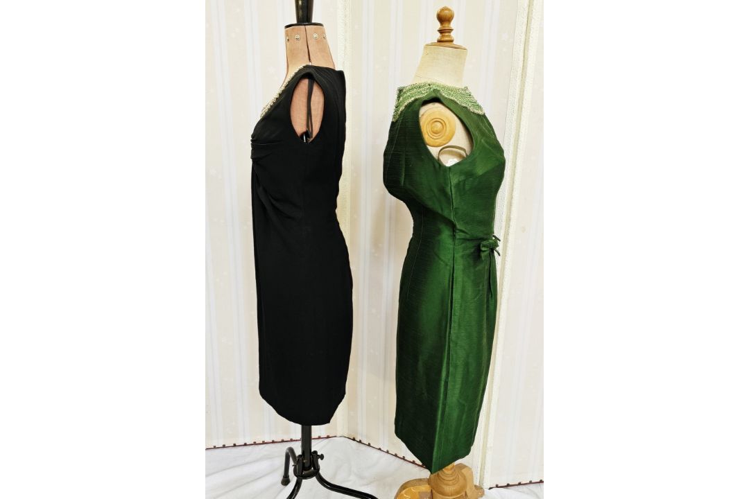 Vintage Carnegie black crepe cocktail dress, labelled Carnegie of London 'Its a Symphony', - Image 2 of 5