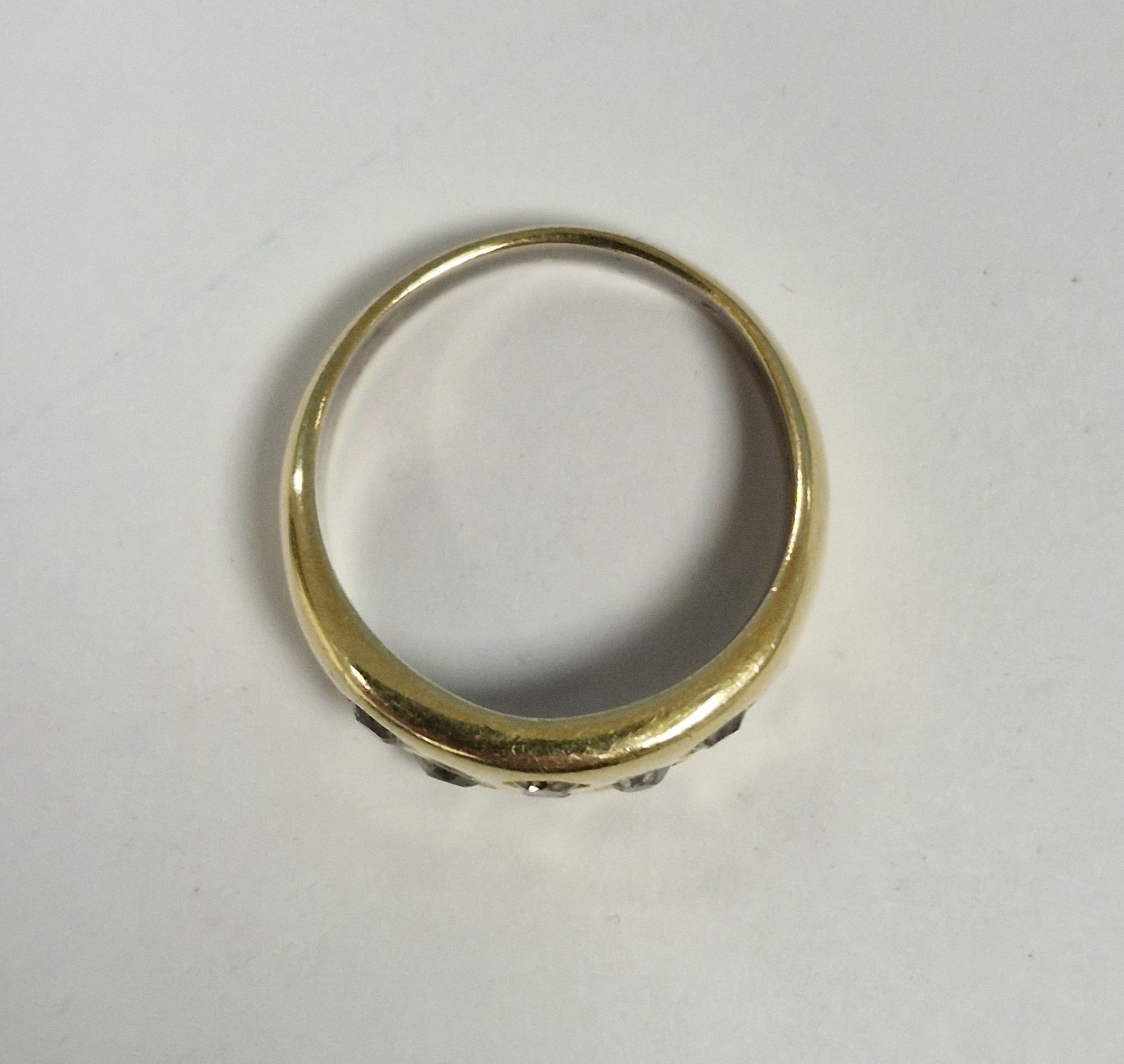 18K gold and diamond ring, the tapering band set with eight old cut variously sized diamonds in - Image 4 of 9