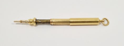 Sampson Mordan & Co, 18ct gold propelling pencil, three plain barrels, one stamped ' S. Mordan &