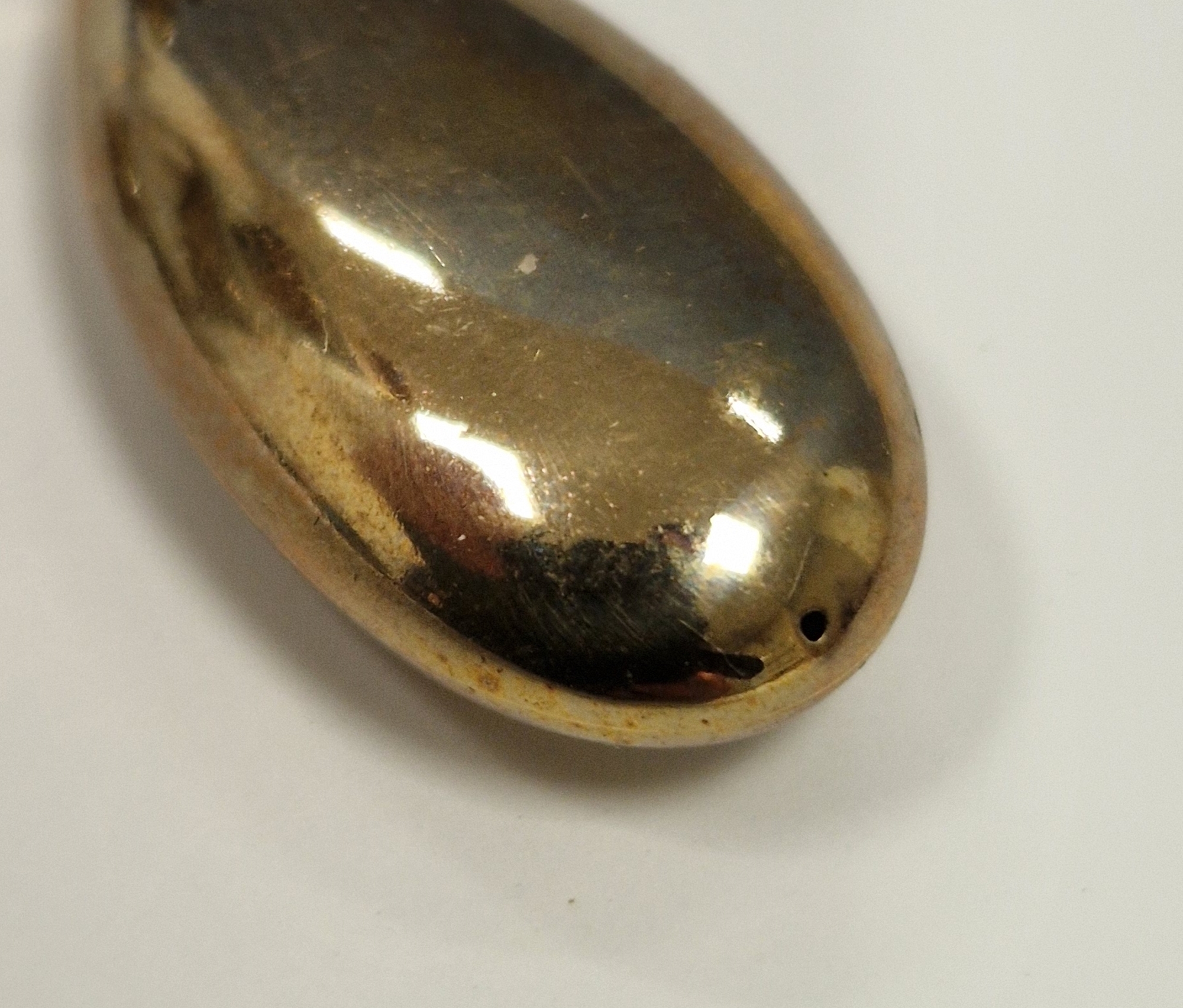 Pair 9ct gold oval large pendant drop earrings, 9.7g  Condition Report Light surface scratches. - Image 10 of 10