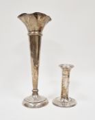 George V silver trumpet vase, Sheffield 1920, Walker & Hall, with wavy rim and weighted base, 24.5cm