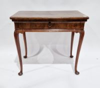 18th century walnut cross-banded side table, the top with feather banded shaped pattern above a long