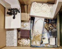 Selection of jewellery including silver rings, gold-tone and yellow metal jewellery, simulated