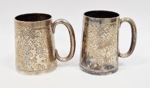 Two similar Edward VII silver christening mugs, Sheffield 1903 an 1904, Sutherland & Roden, both