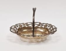 Art Nouveau Edward VII silver swing handled bowl, Birmingham 1906 Deakin & Francis, the rim with