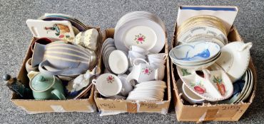 Royal Doulton 'Chateau Rose' part dinner service to include dinner plates, side plates, cups,
