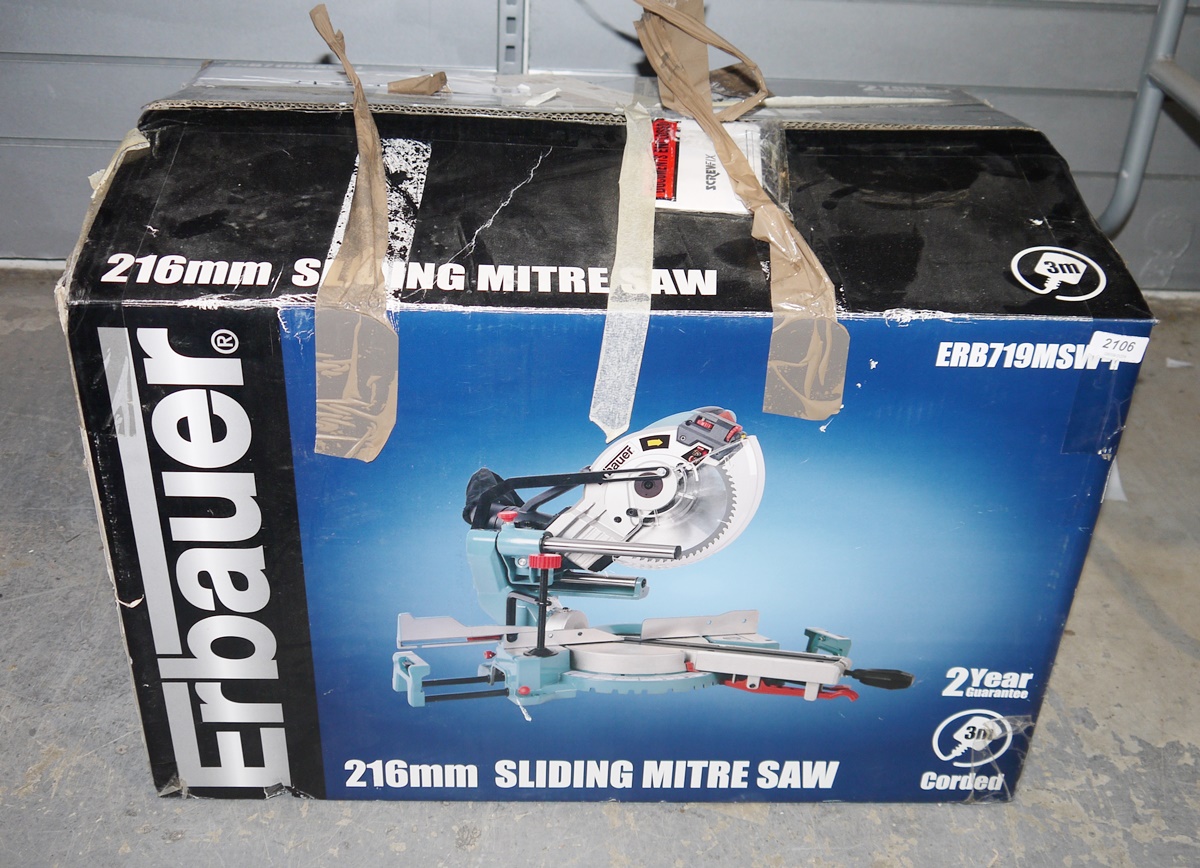 Boxed Erbauer 216mm sliding mitre saw