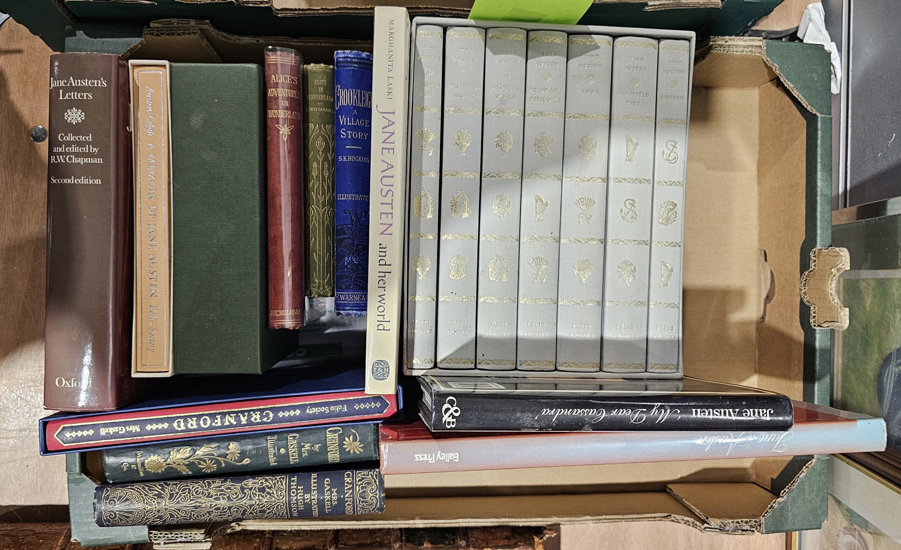 Assorted volumes, to include Folio Society "Jane Austen Boxed Set", other related volumes to Jane