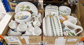 Large quantity of Portmeirion Pomona pattern chinaware to include plates, serving dishes, bowls,
