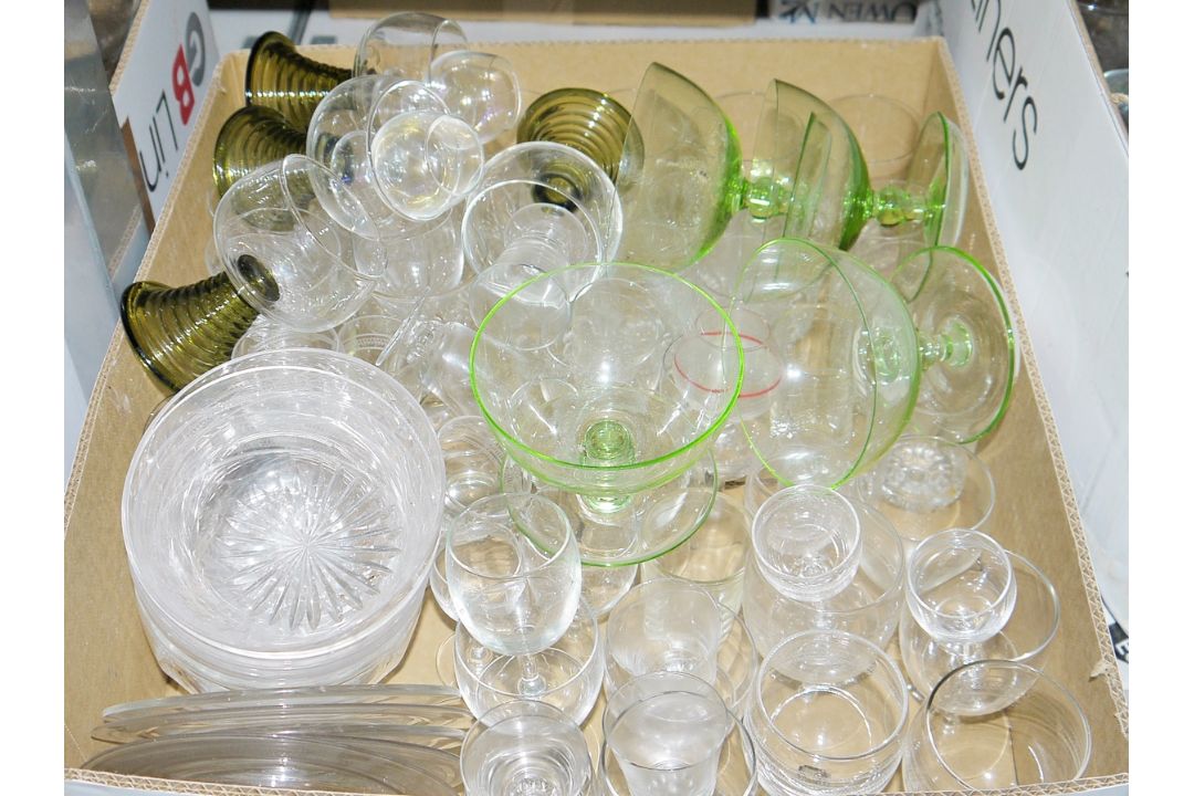 Wicker case and similar tray, a large quantity of drinking glasses and other glass to include - Image 4 of 6