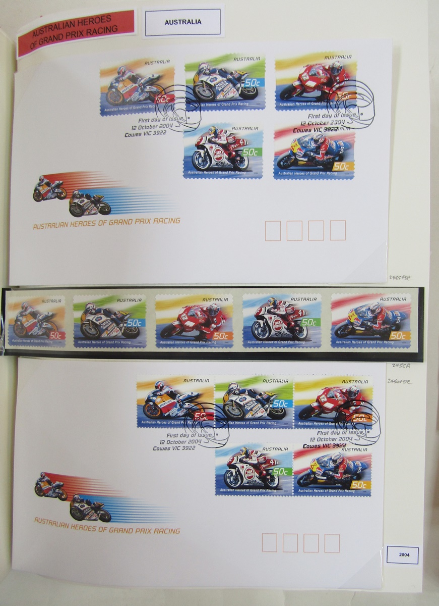 Stamps of Australia: Large box of 9 albums of mint and used issues from 2000-2015, mainly - Image 10 of 20