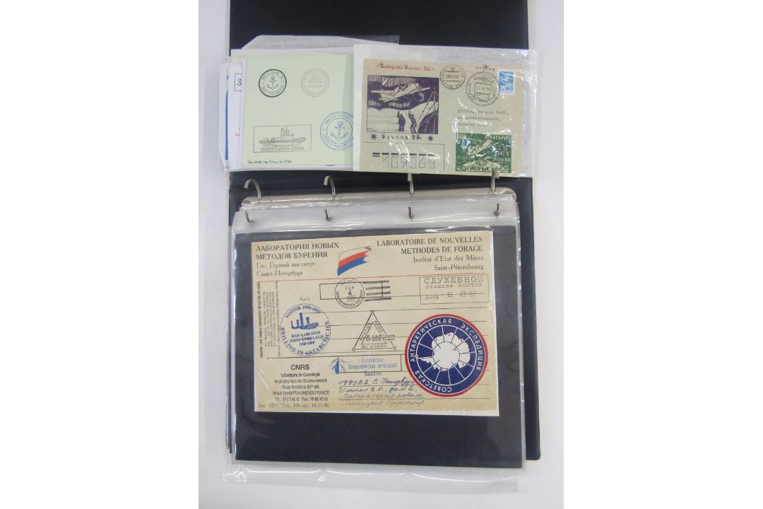Stamps of Soviet Union & Russia: Three maroon cover albums full of Polar exploration covers and - Image 2 of 21