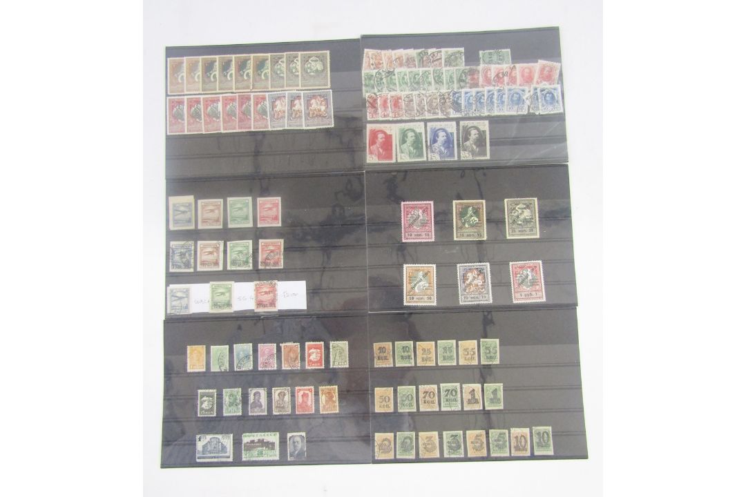 Stamps of Russia: Imperial, post-revolutionary PCCP and early Soviet CCCP mint and used issues on 15 - Image 1 of 3