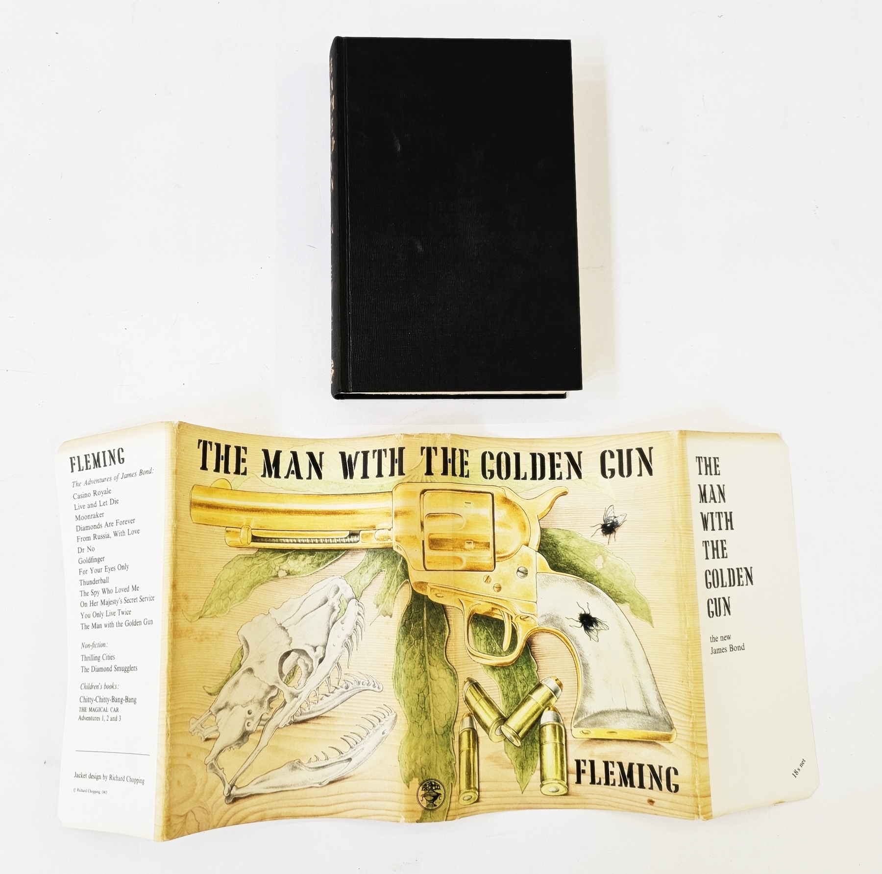 Fleming, Ian "The Man with the Golden Gun", Jonathan Cape 1965, decorated ep, black cloth, gilt - Image 8 of 10