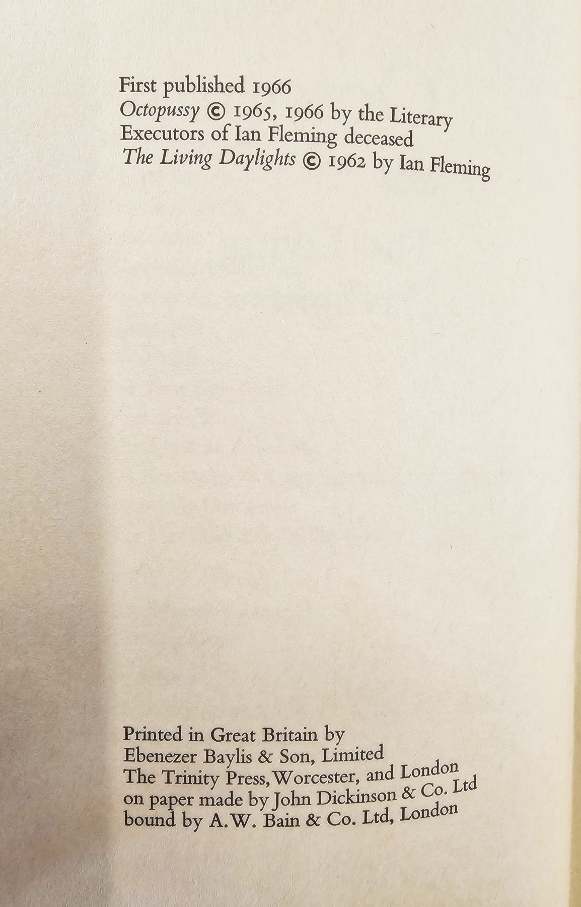 Fleming, Ian "The Man with the Golden Gun", Jonathan Cape 1965, decorated ep, black cloth, gilt - Image 5 of 10