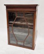 Edwardian mahogany inlaid hanging wall display cabinet, the single astragal glazed door opening to