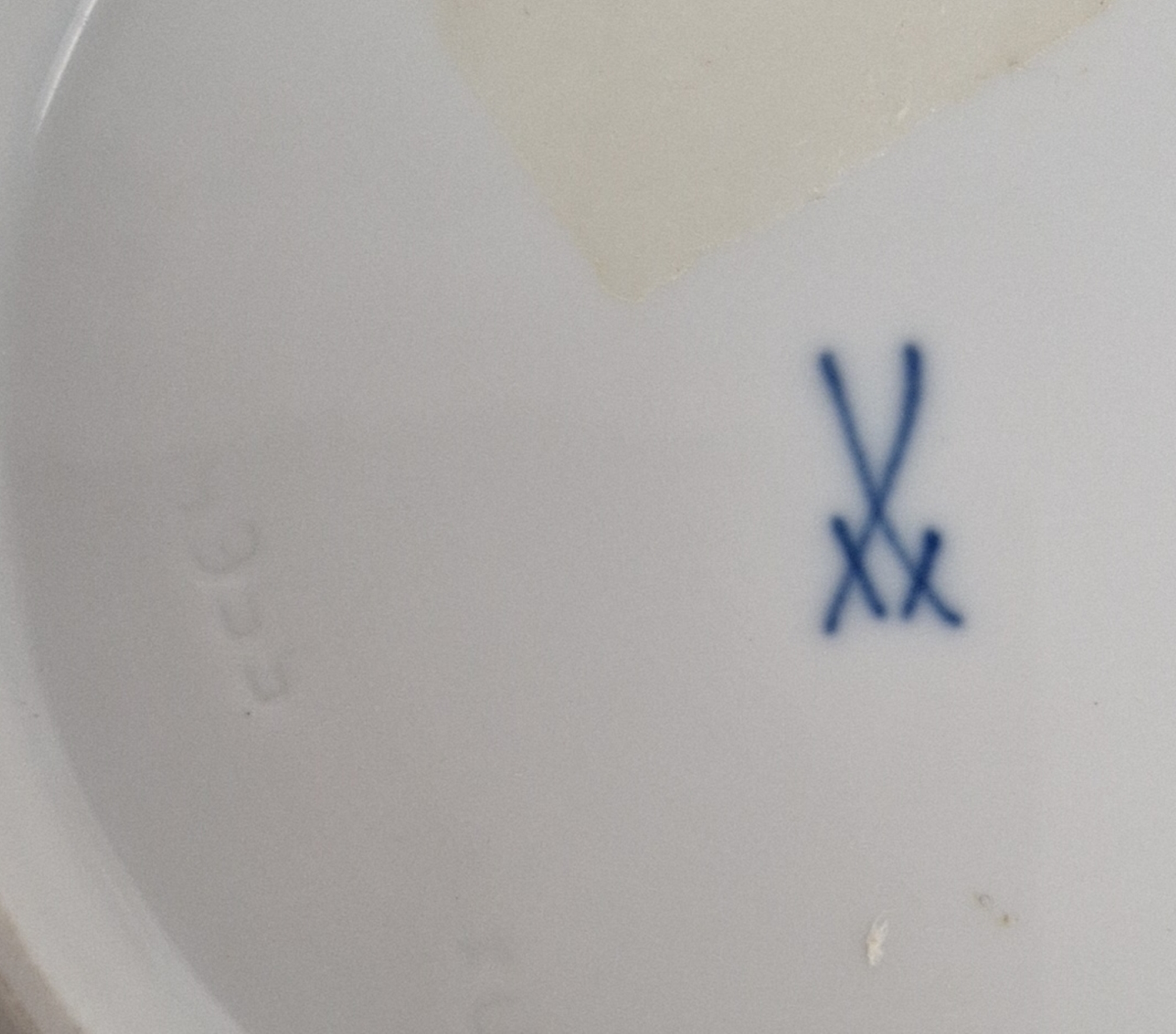 A group of 19th and early 20th century Meissen Swan Service plates and saucers, blue crossed swords, - Image 8 of 10