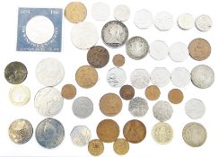 Collection of coins including Victorian silver crown 1894, two George V crowns dated 1921 and