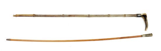 Victorian hunting crop with antler handle and silver ferrule, London 1885, Henry Howell & Co (