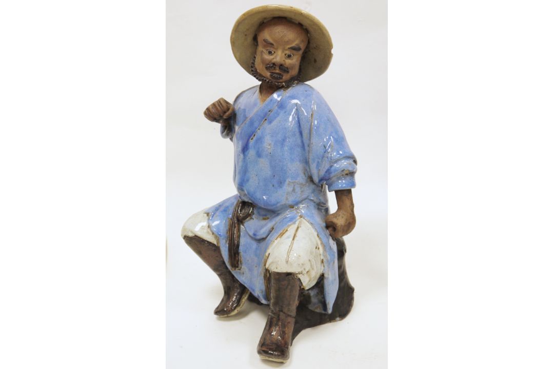 Two ceramic figures of Chinese figures, possibly fishermen (lacking rods) (2)  Condition Report - Image 2 of 11