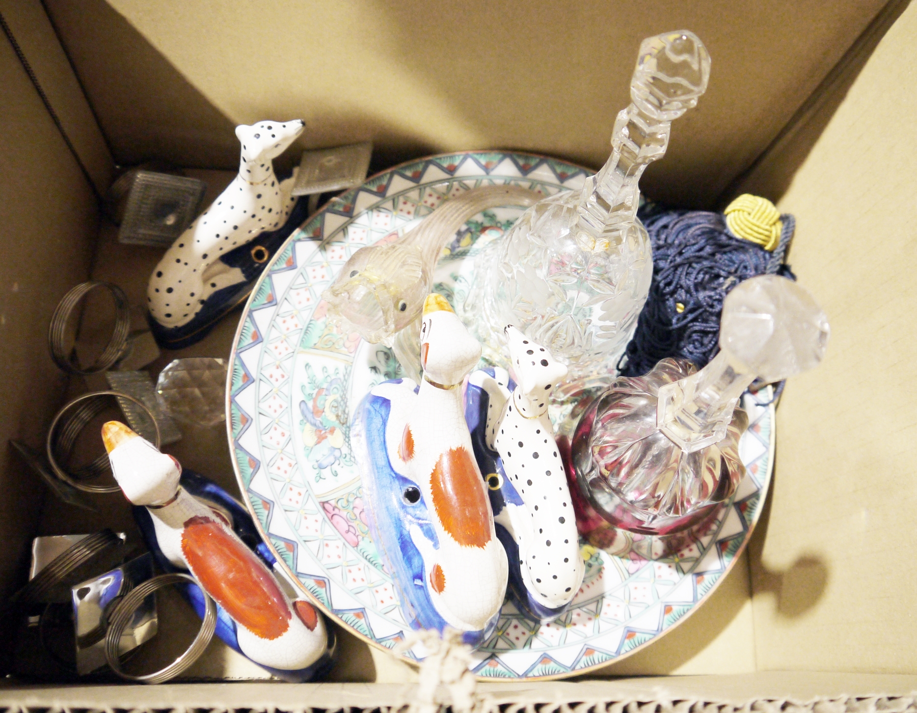 Large quantity of Victorian fairings, a ceramic inkwell, white ceramic figures, more ceramic - Image 3 of 4