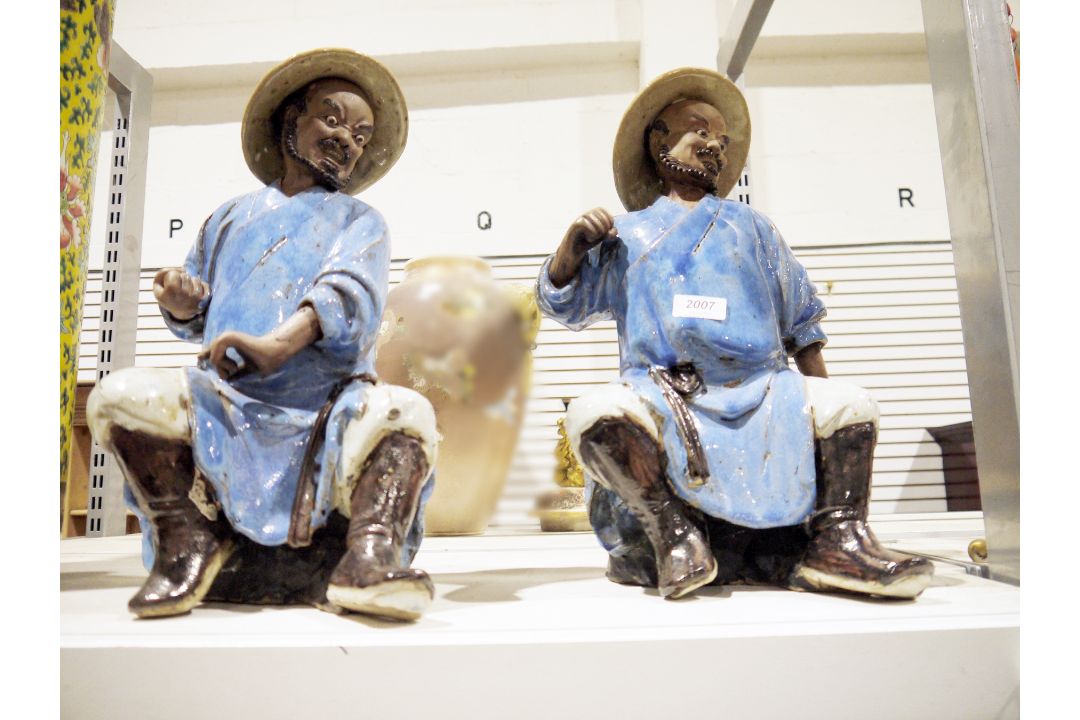 Two ceramic figures of Chinese figures, possibly fishermen (lacking rods) (2)  Condition Report - Image 1 of 11